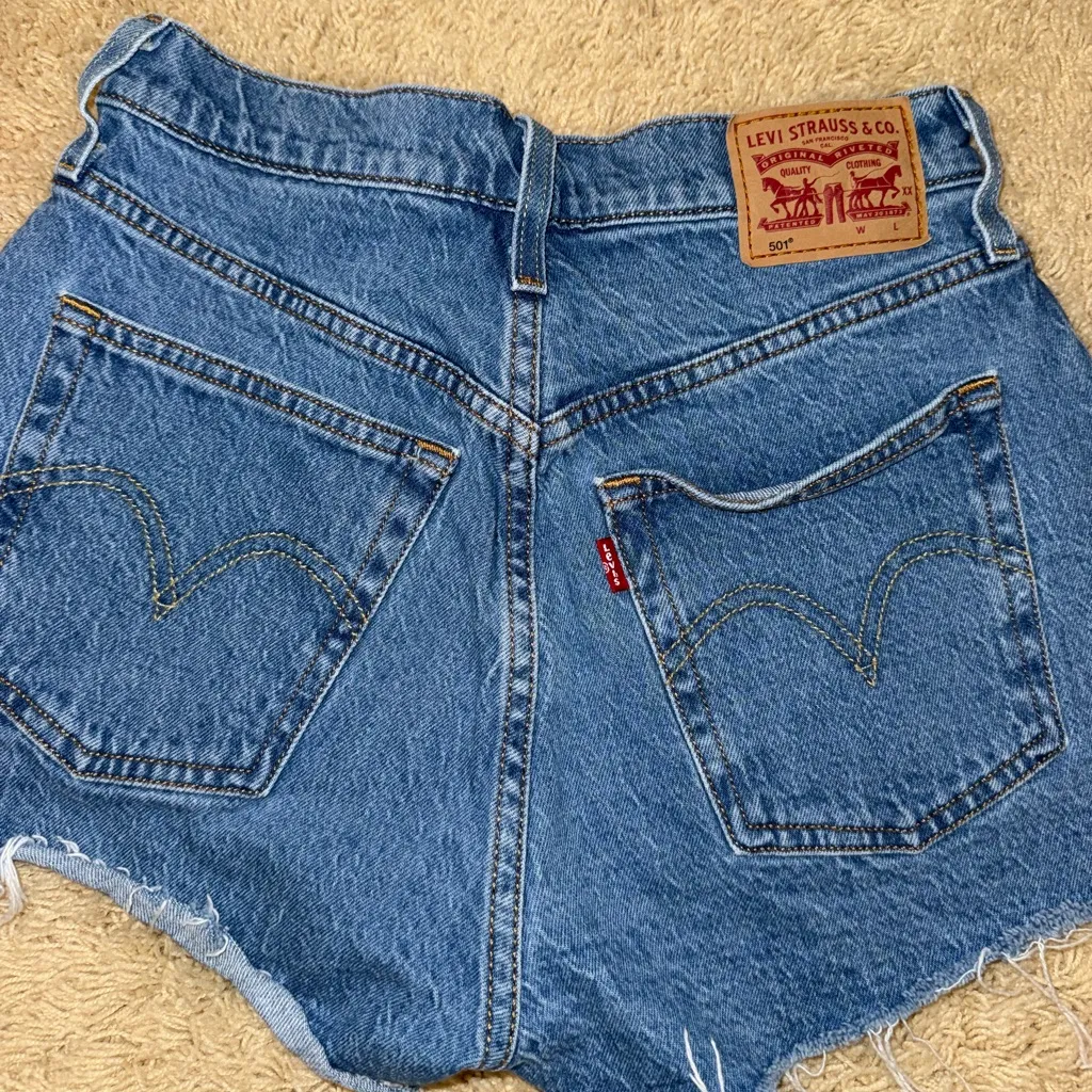 LEVIS 501 shorts - Image 3