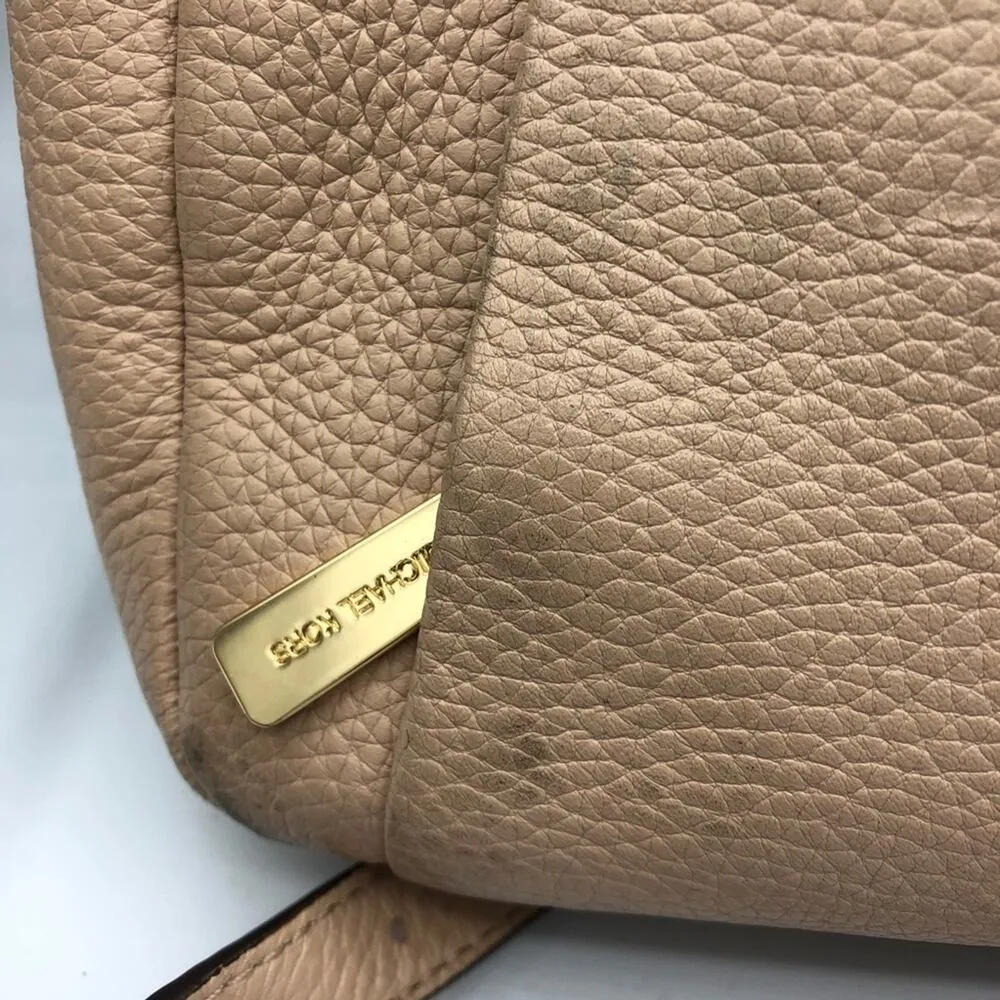 Michael Kors Blush Tan Leather Crossbody Handbag Purse Gold Hardware Bag - Image 3