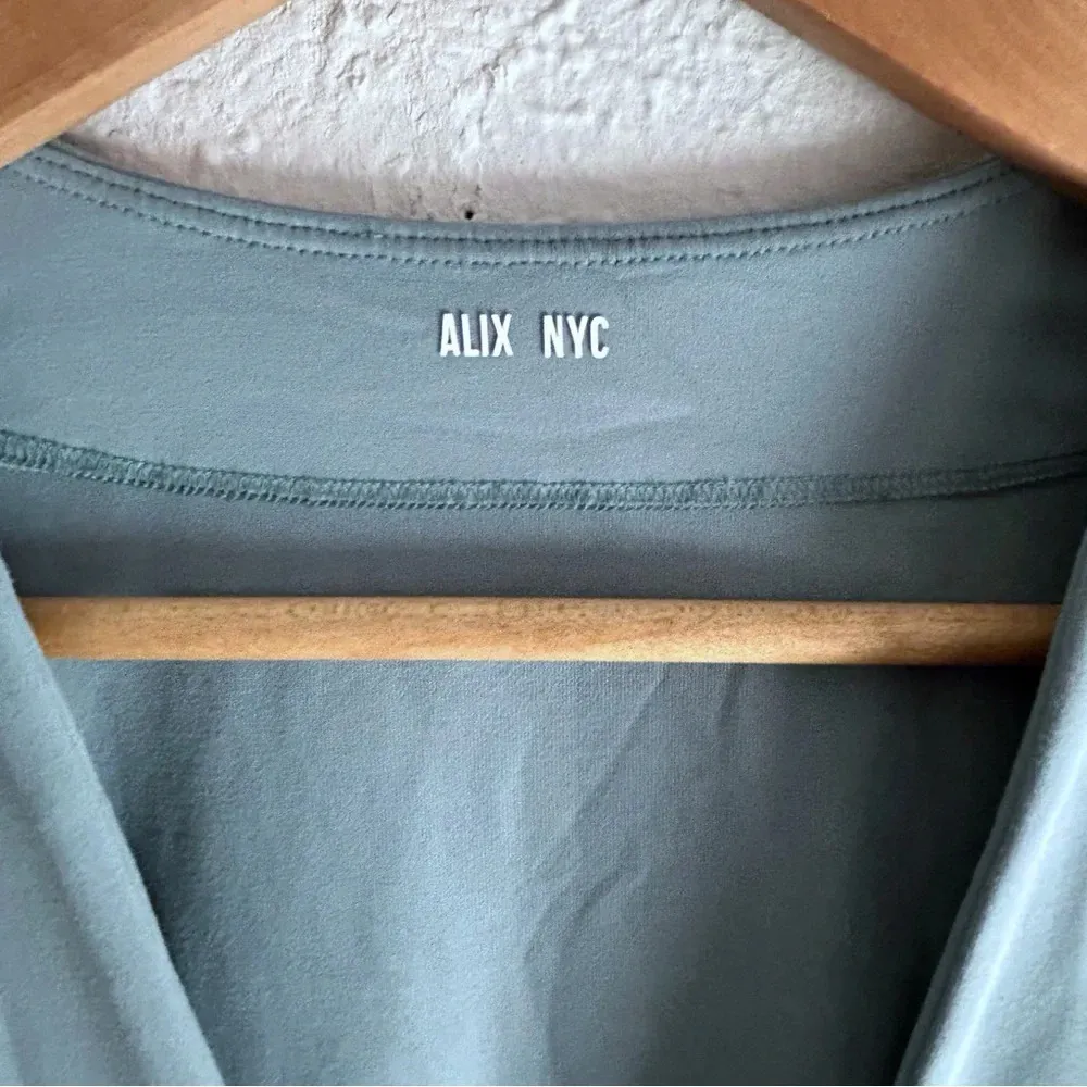 Alix NYC Jules Deep V-Neck Long Sleeve Bodysuit Blue Sz Medium - Image 5