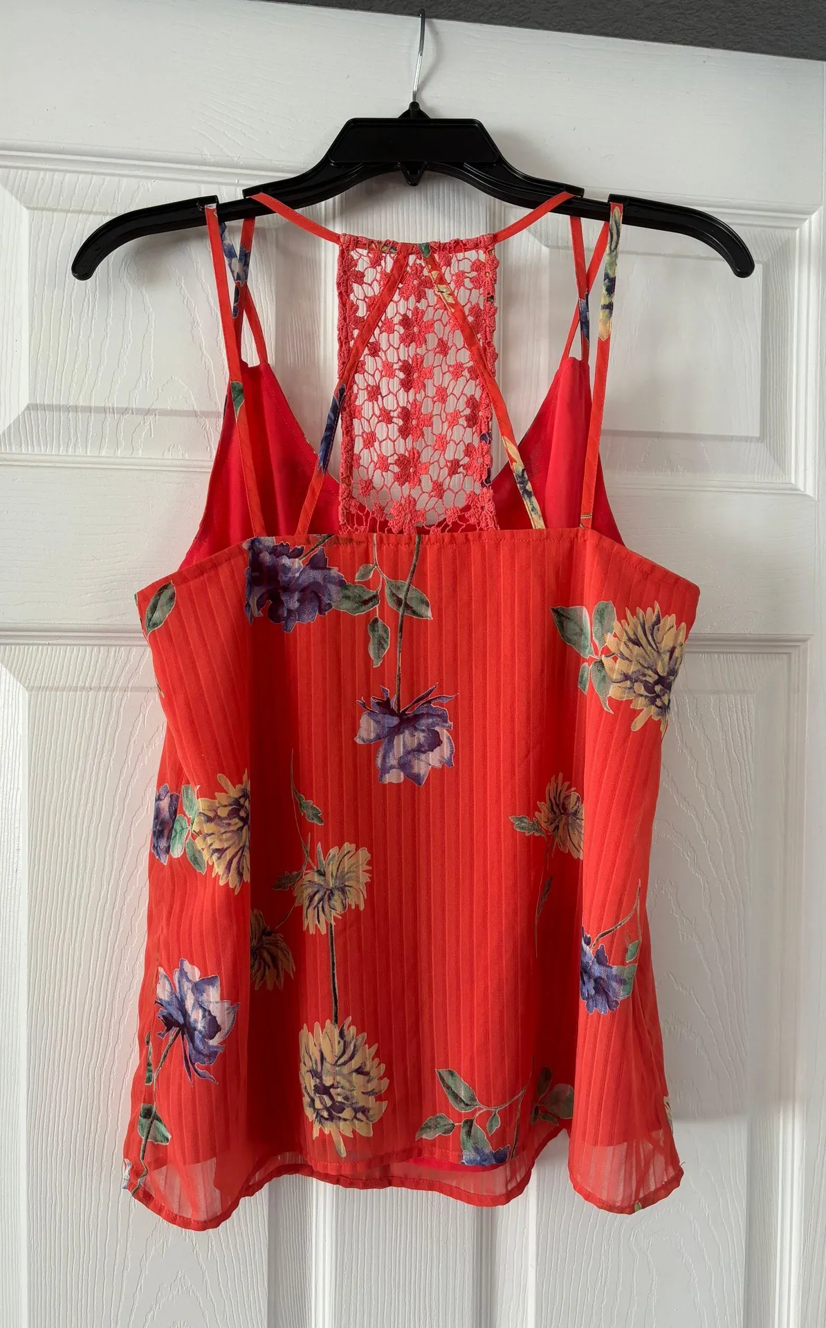 Orange Floral Claudel Crochet Back Top - Size Medium - Image 4