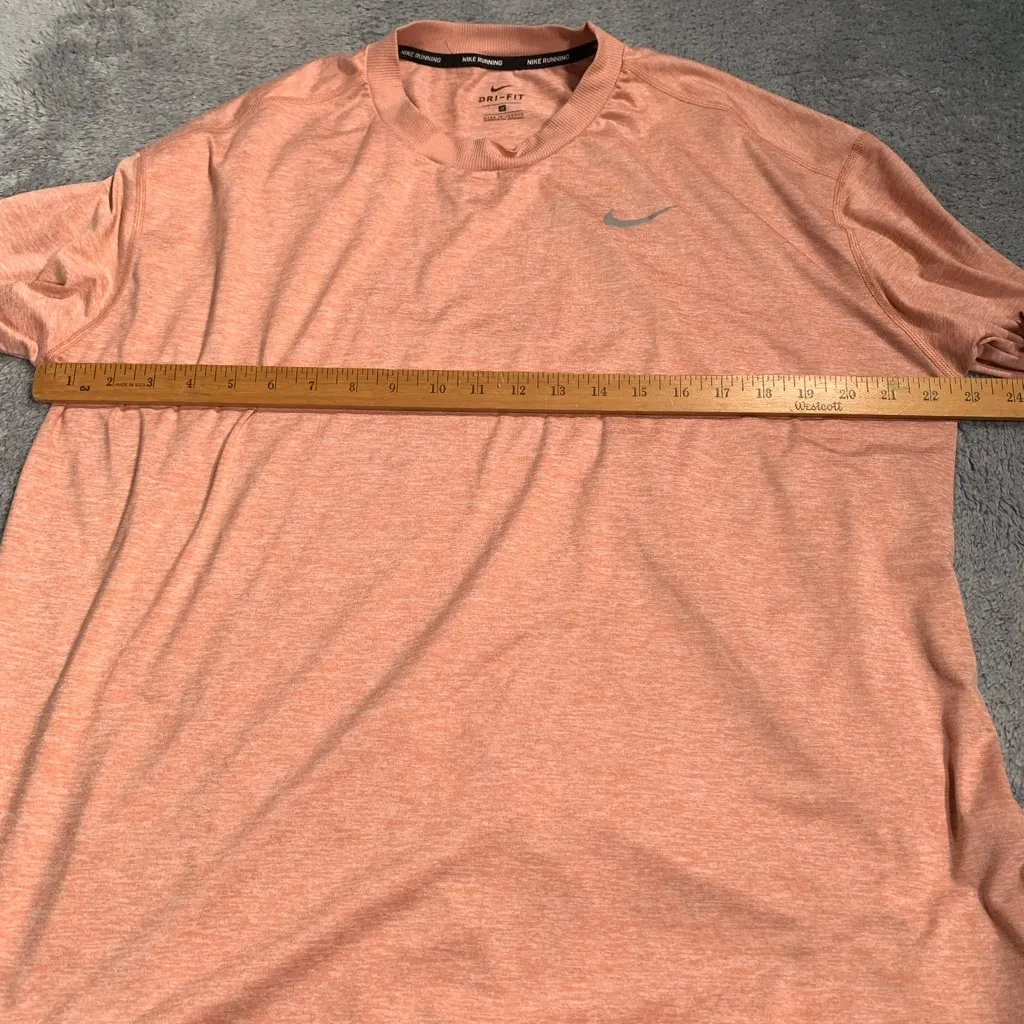 Nike running Peach Long Sleeve Tee - Image 7