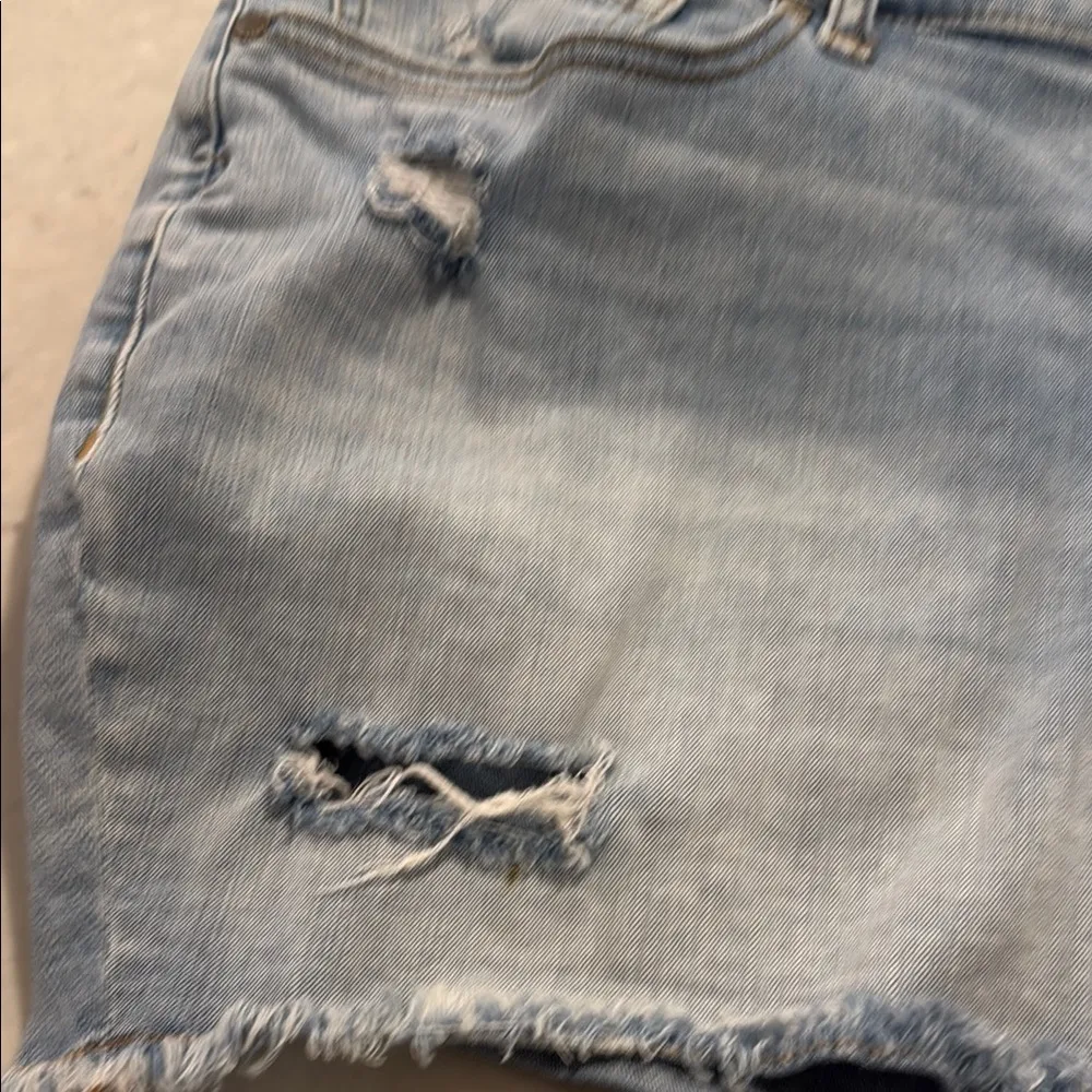 Torrid Light Blue Distressed Denim Shorts size 24 - Image 4