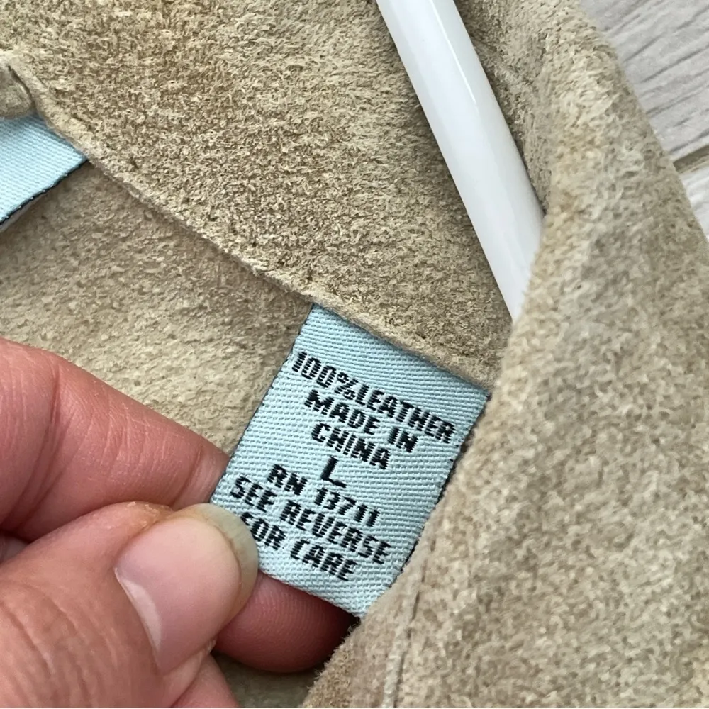 Marsh Landing Leather Jacket Beige (large) y2k vintage suede minimalist casual - Image 3