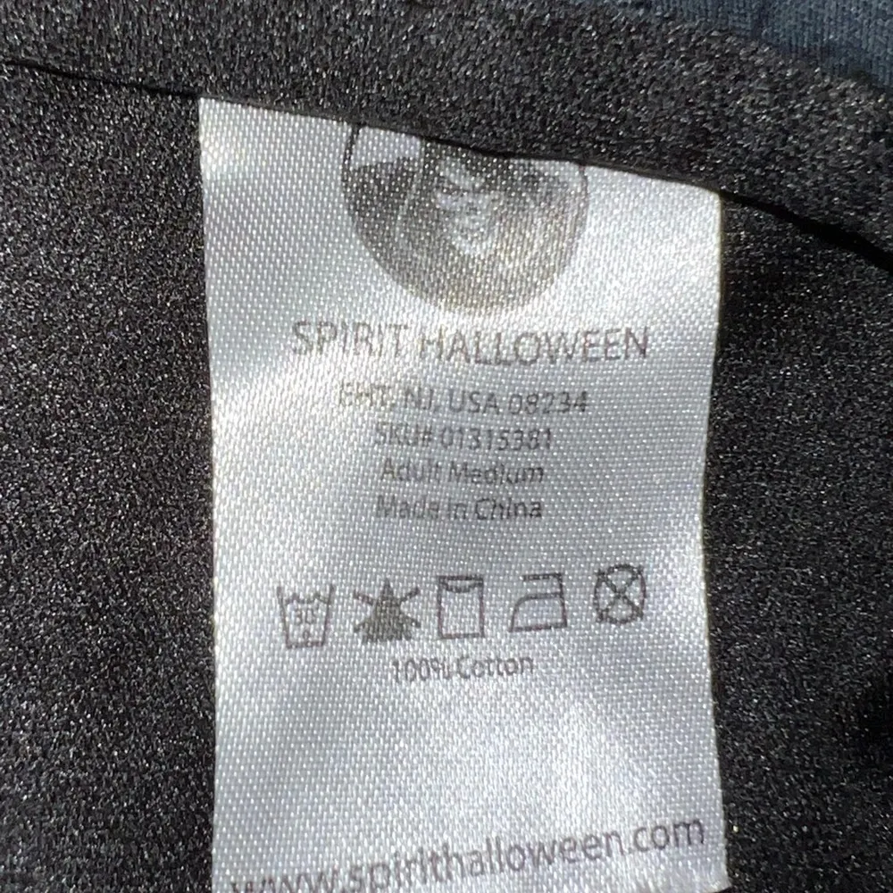 Spirit Halloween Black with white skull and red roses decorated goth skirt! - Image 4