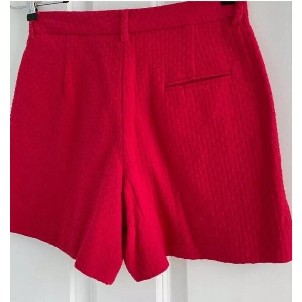 Draper James NWT Women’s  RSVP Red Textured Knit SHORTS Size 2. - Image 3