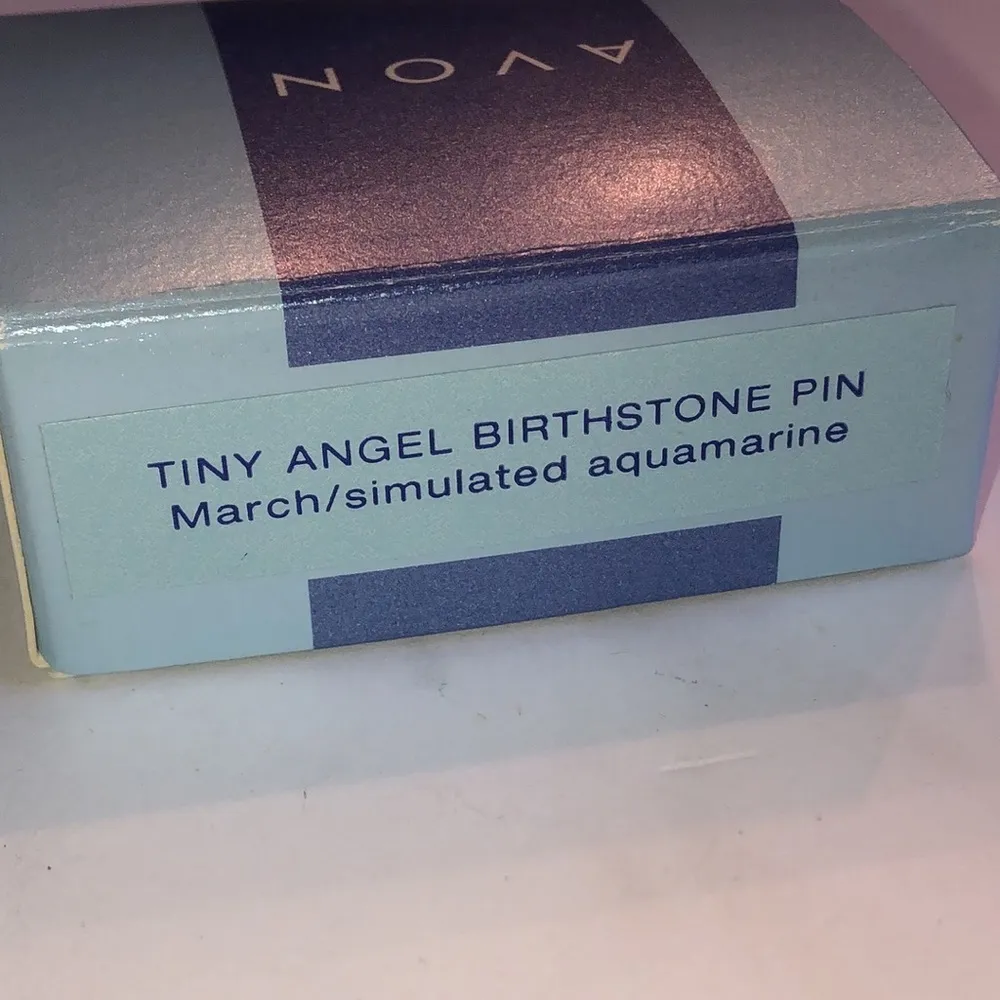 Avon Tiny Angel Birthstone Pin March Simulated Aquamarine CZ Heart Pin - Image 7