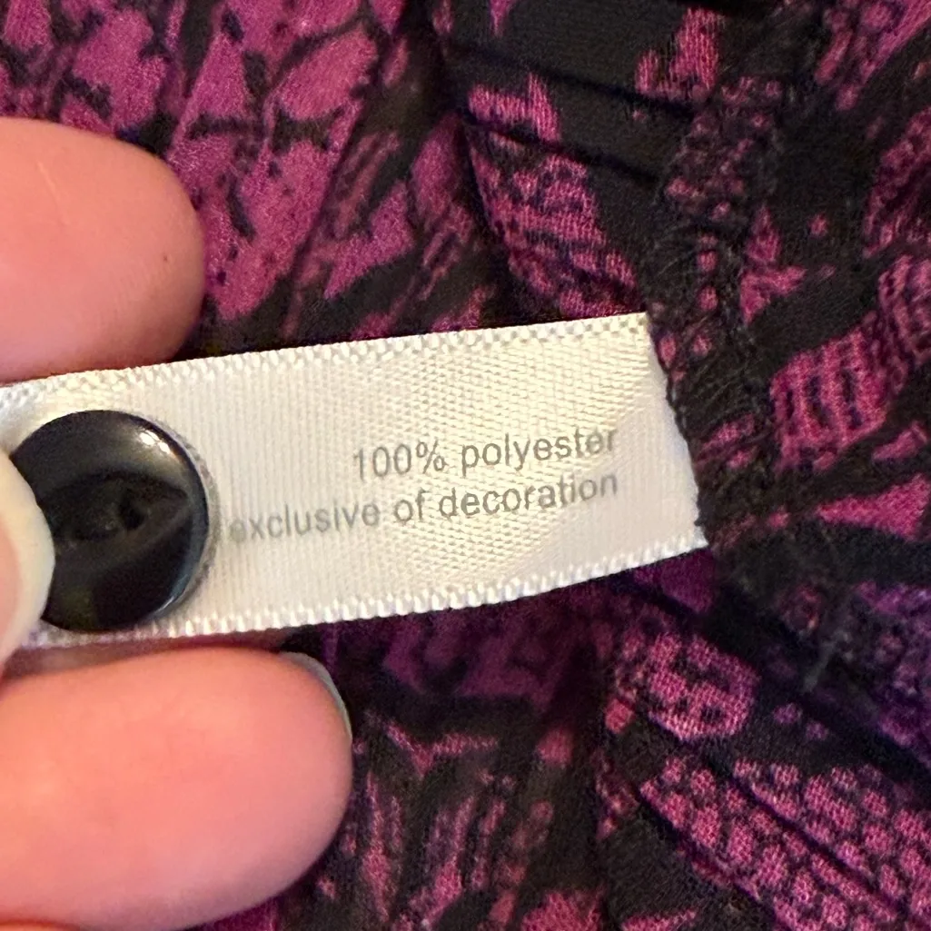 Y2K Fashion Bug Crinkle Fabric Top Blouse V Neck Button Up Sz 4X but Meas Small - Image 7