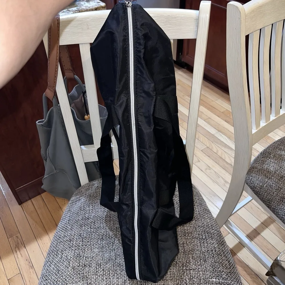 Victorias Secret London Fashion Show 2014 Black Tote Duffle Bag Hologram w/Pouch - Image 9