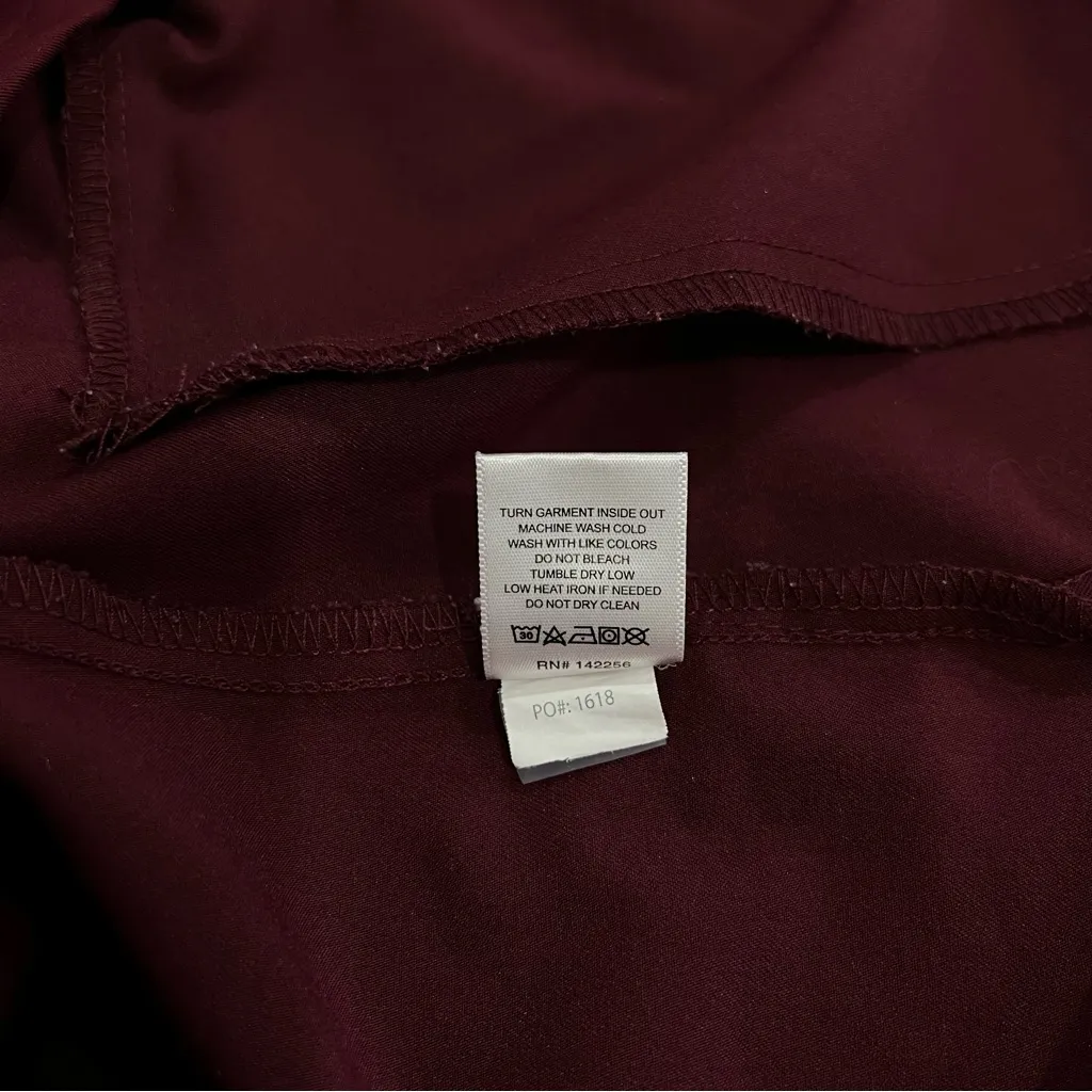 Figs Size Large Burgundy Casma 3 Pocket Scrub Top Short Sleeve Po#1618 - Image 7