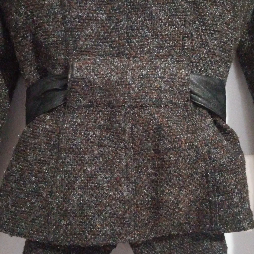 Double Zero Black and Brown Tweed Boucle Knit Belted Jacket - Image 16
