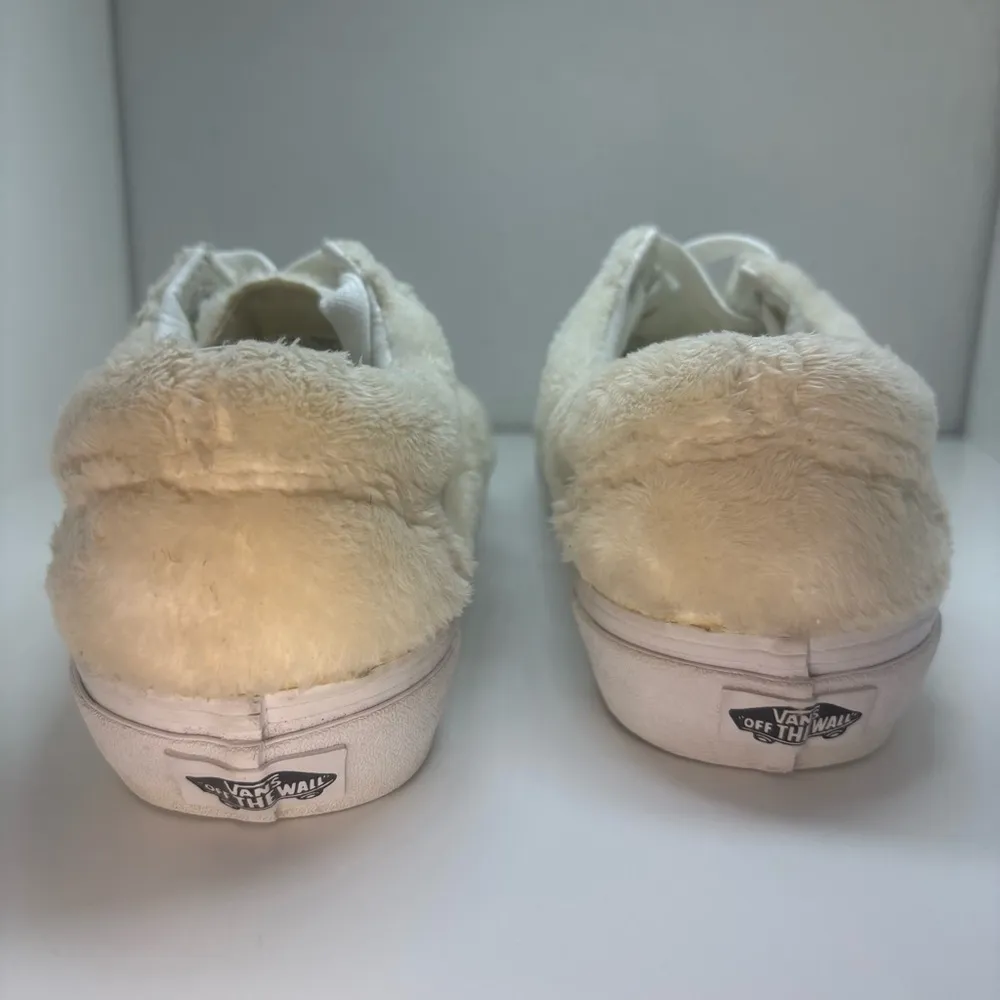 Vans Old Skool Sherpa Faux Fur Rare White Cream Sneakers - Image 3