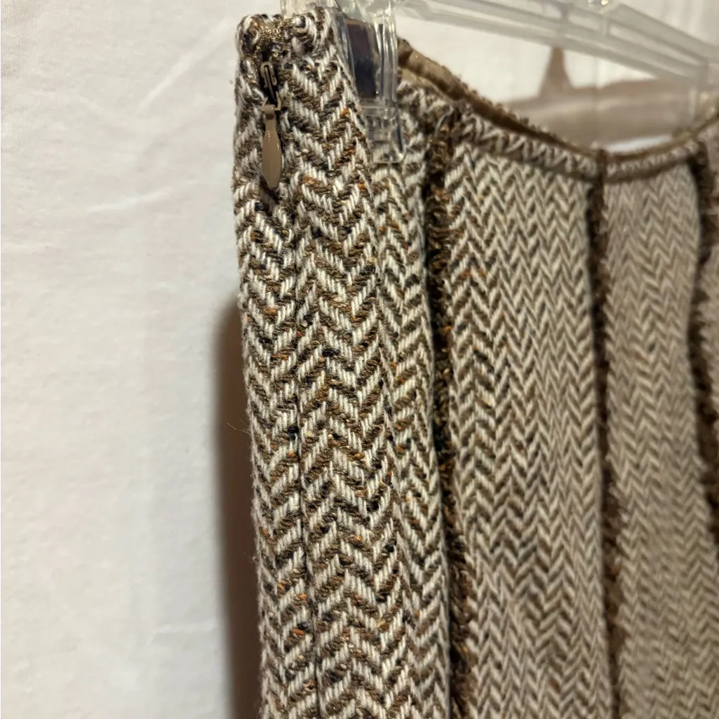 Ann Taylor LOFT a-line flounce skirt herringbone tweed pattern with fringe trim - Image 4