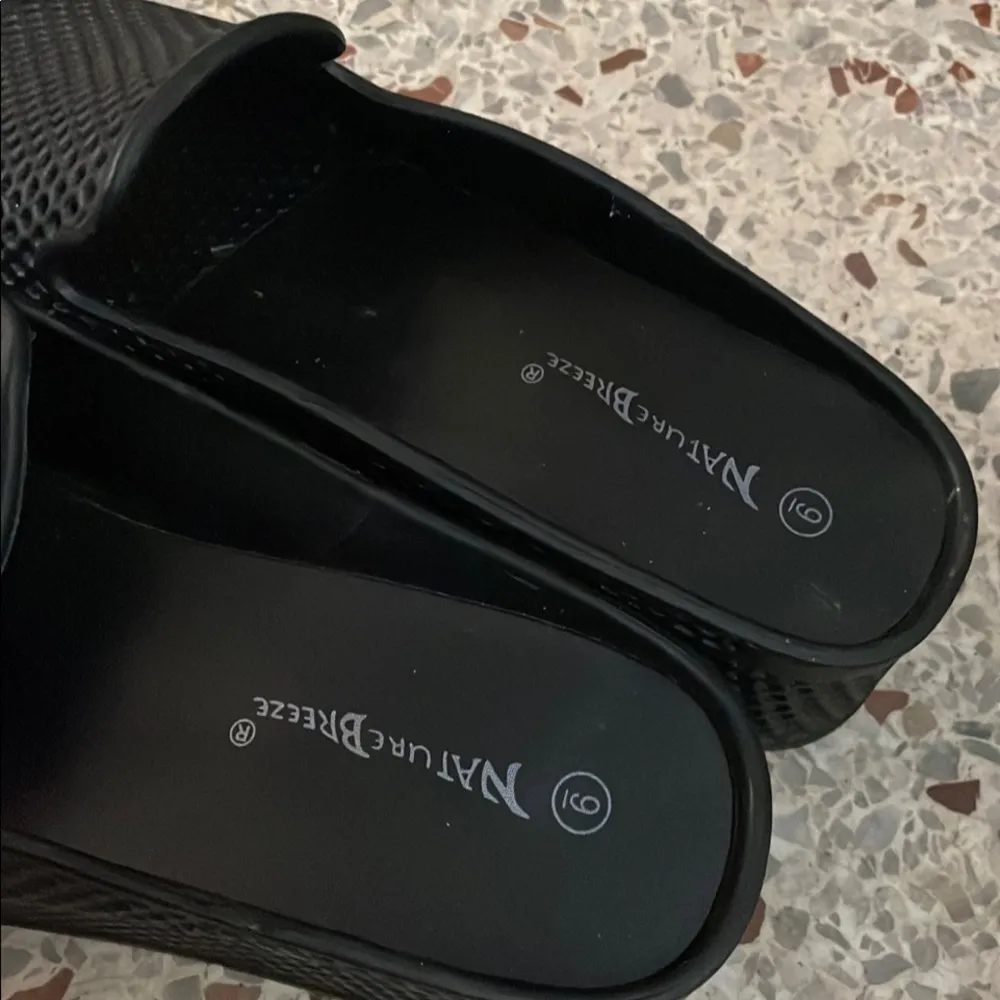 Nature Breeze sandals - Image 2