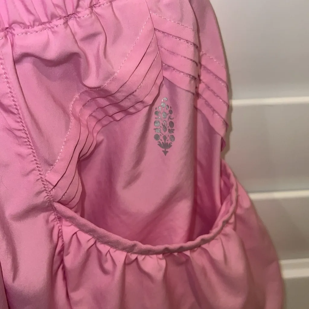 Free People pink romper one piece medium - Image 4