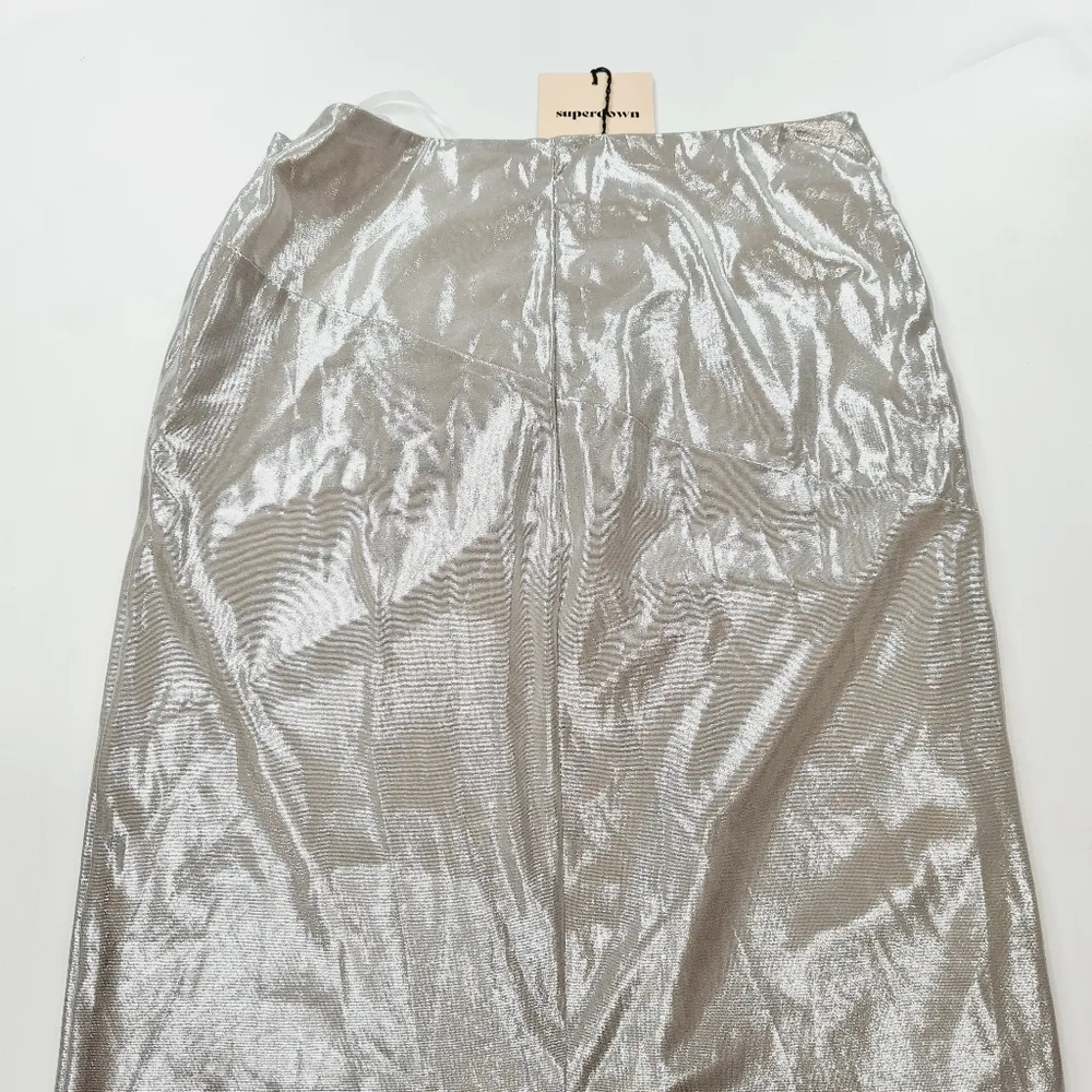 Superdown Lucia Column Skirt in Silver - Image 9