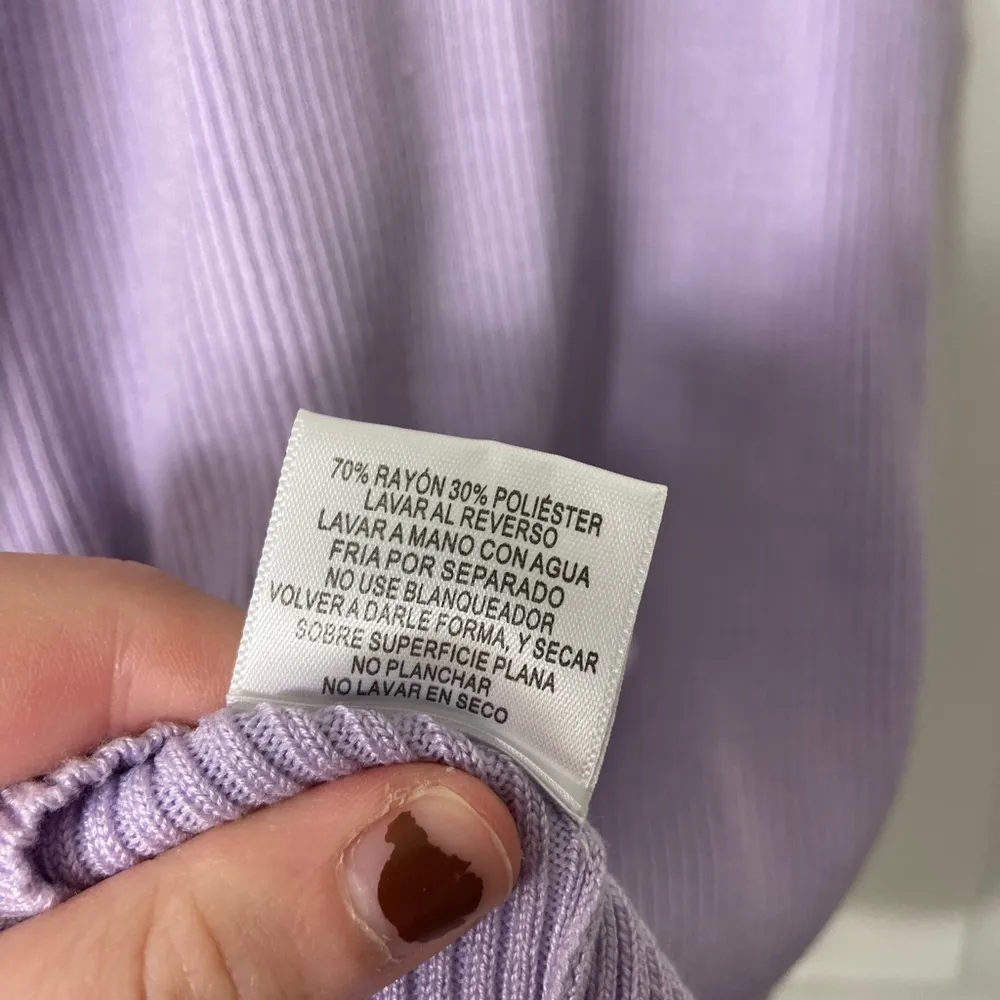 NWOT XOXO women’s lavender purple high neck turtleneck soft knit top shirt small - Image 3