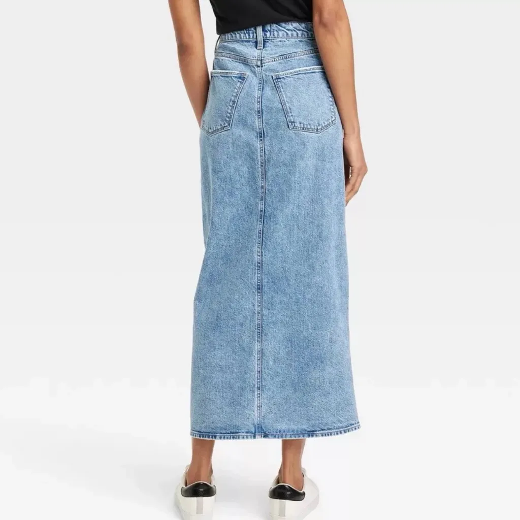Universal Threads Universal Thread Ultra-High Rise Denim Maxi Skirt Size 8 - Image 2