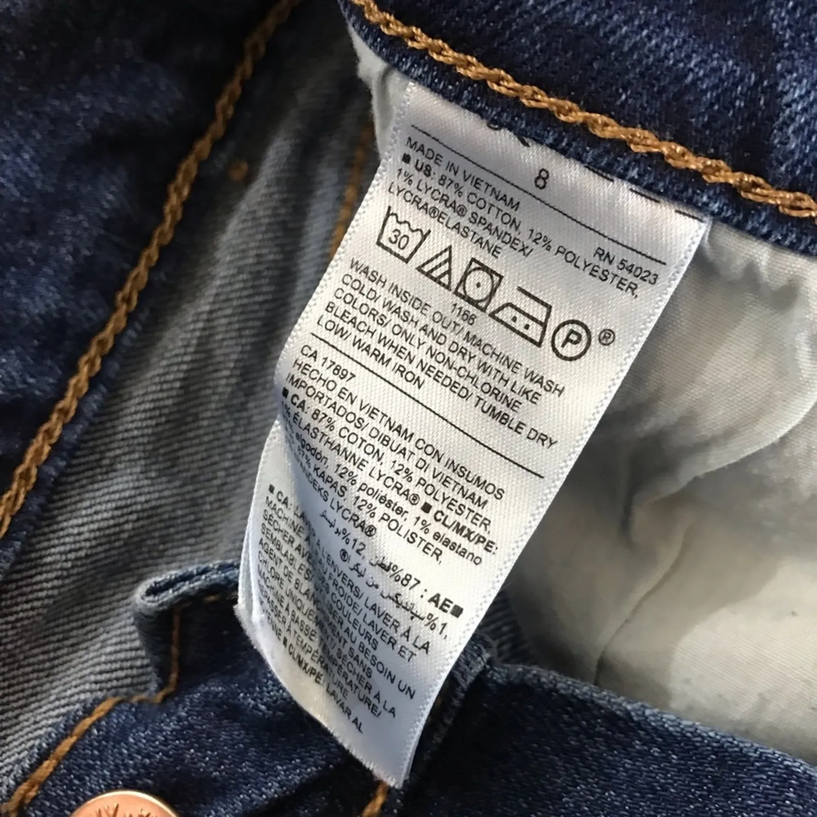 Old Navy Boyfriend Seamed Cutoff Denim Jean Shorts Dark wash stretch Cutoffs 8 - Image 10