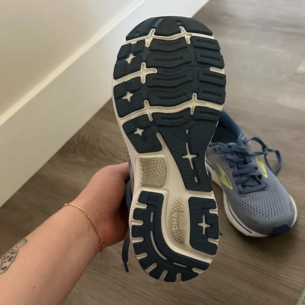 Brooks ghost 14 Blue and Lime Running Shoes - Image 2