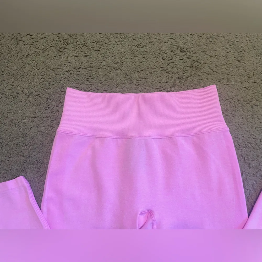 Victoria’s Secret (PINK) Seamless Two-Tone Active Leggings - Image 4