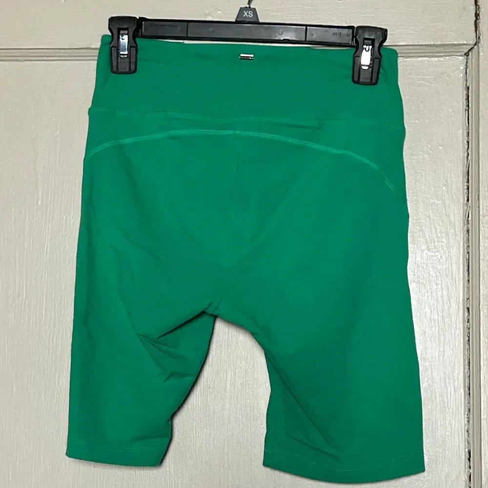 PINK 9” Crossover Biker Shorts in Electric Green | Size: M - Image 3