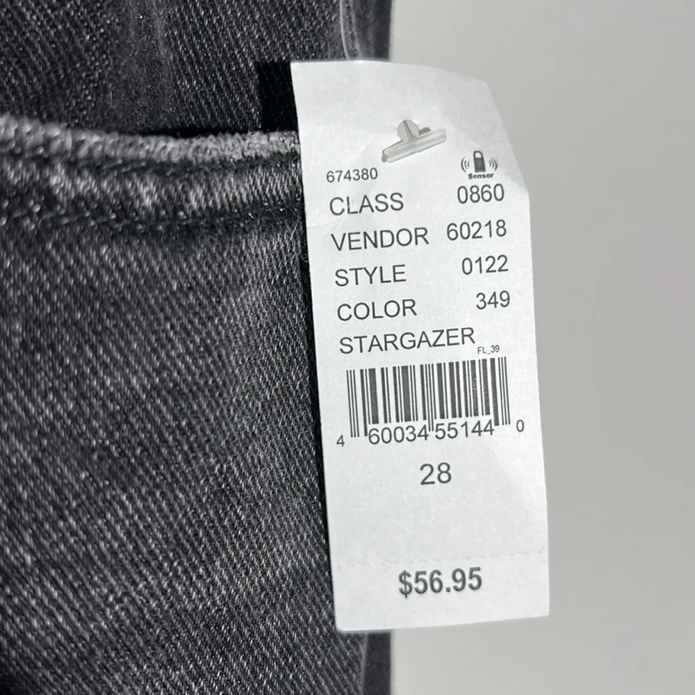 NWT PacSun Low Rise Straight Black Button Fly Jeans Size 28 - Image 4