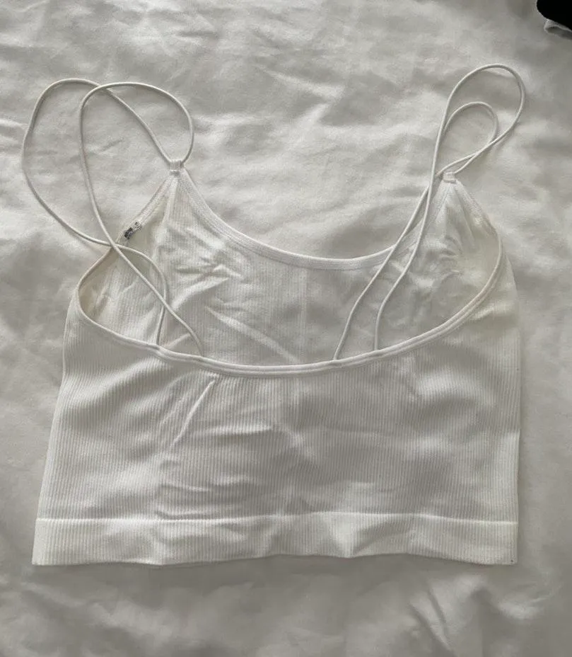 Forever 21 White Seamless Crop Top - Image 4