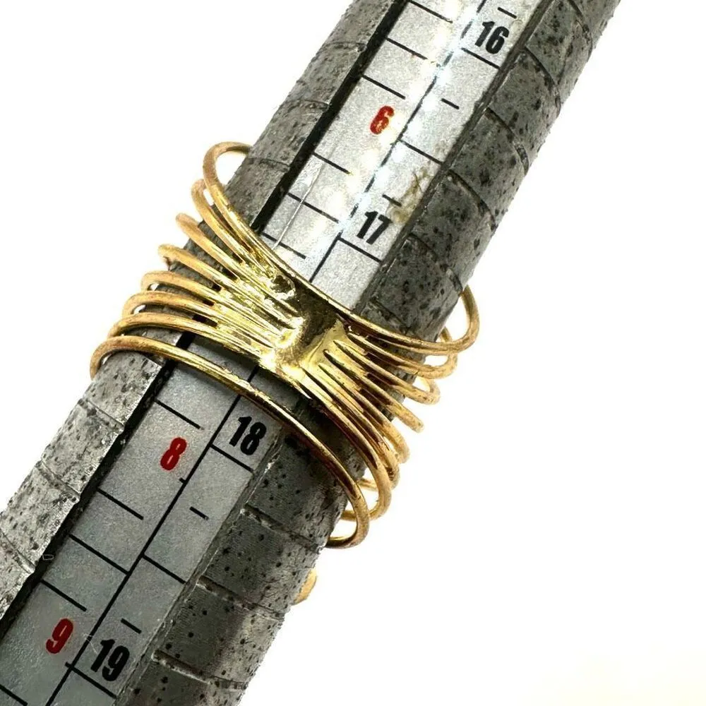 Gold tone rhinestone heart statement ring - Image 5