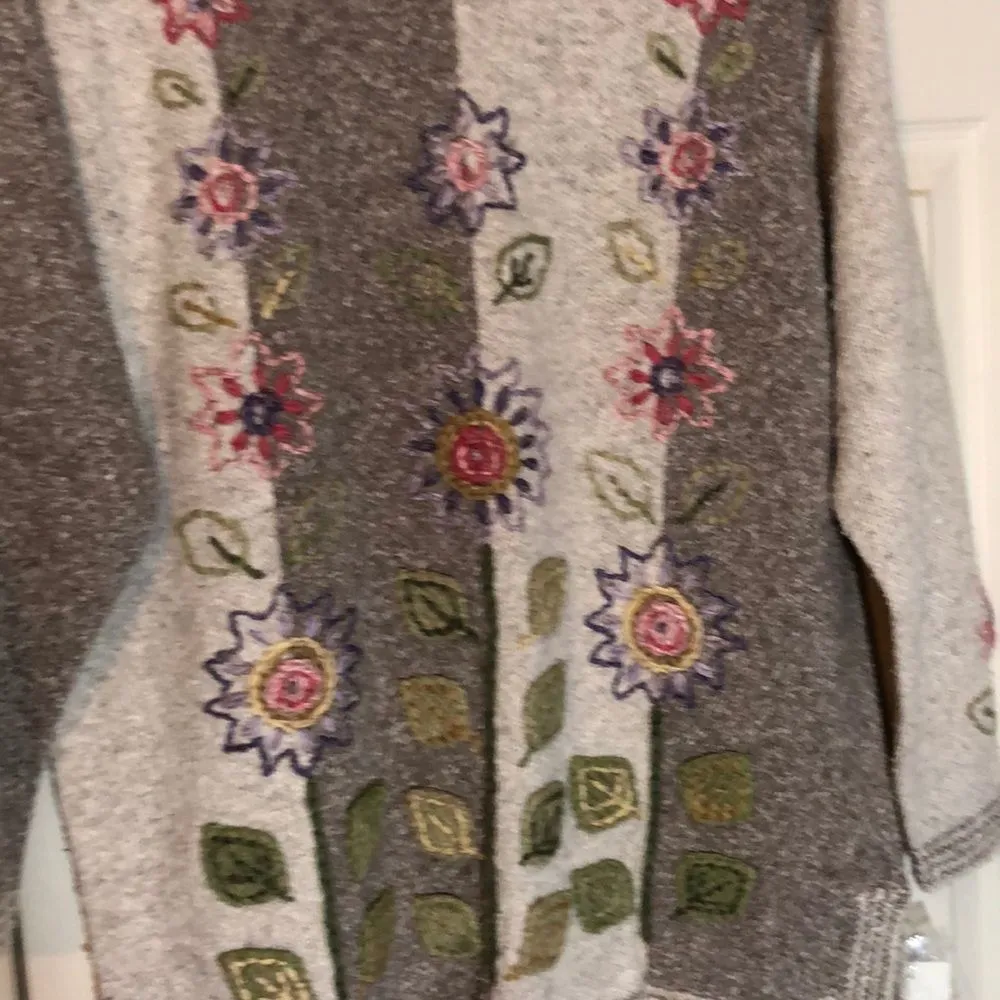 Susan Bristol Vintage Floral Sweater NWT PP - Image 8