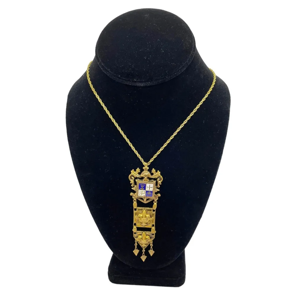 Vintage 1940s Gold Cross Enamel Fleur de Lis Enamel Crown Pendant Necklace - Image 8