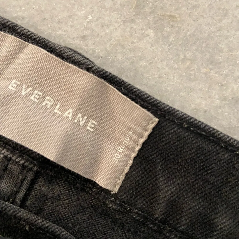Everlane Size 30 Black Zip Up Stretch Cotton Denim Jeans Raw Hem Copped - Image 11