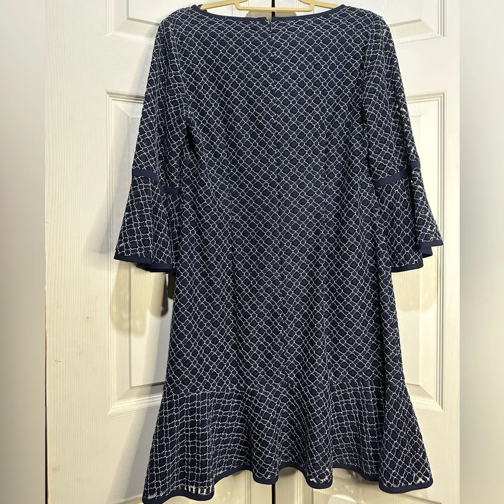 Jessica Howard long sleeve dress. Size 12 - Image 2