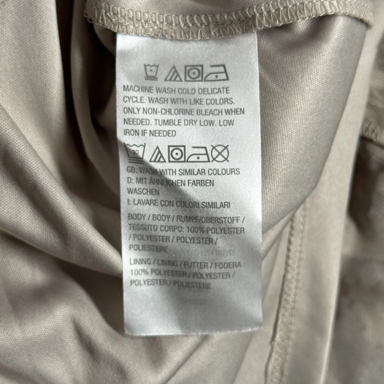 Haute Hippie Blouse Ruffle Bell Sleeve V Neck Patterned Top Gray Boho Womens XS - Image 7