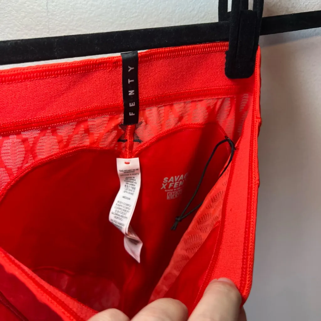 Savage X Fenty Women's Run 2 You High Waist Mesh Leggings Fire Engine Red Medium - Image 15