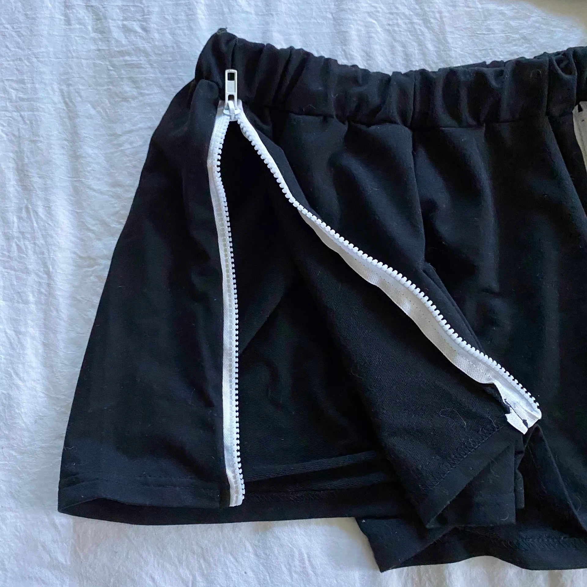 NEW Zip Detail Shorts - Image 7
