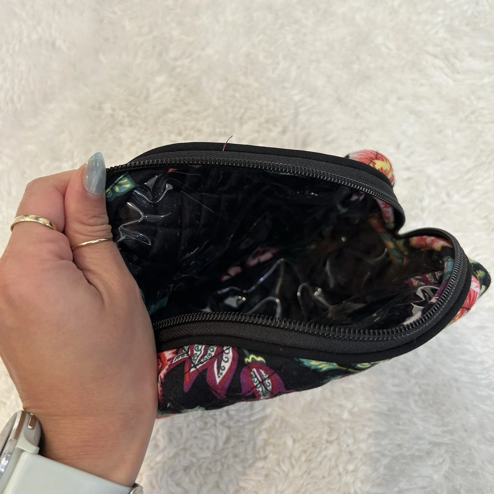 Vera Bradley RFID Floral Print 3 Piece Makeup And Toiletry Set Gently Used - Image 4