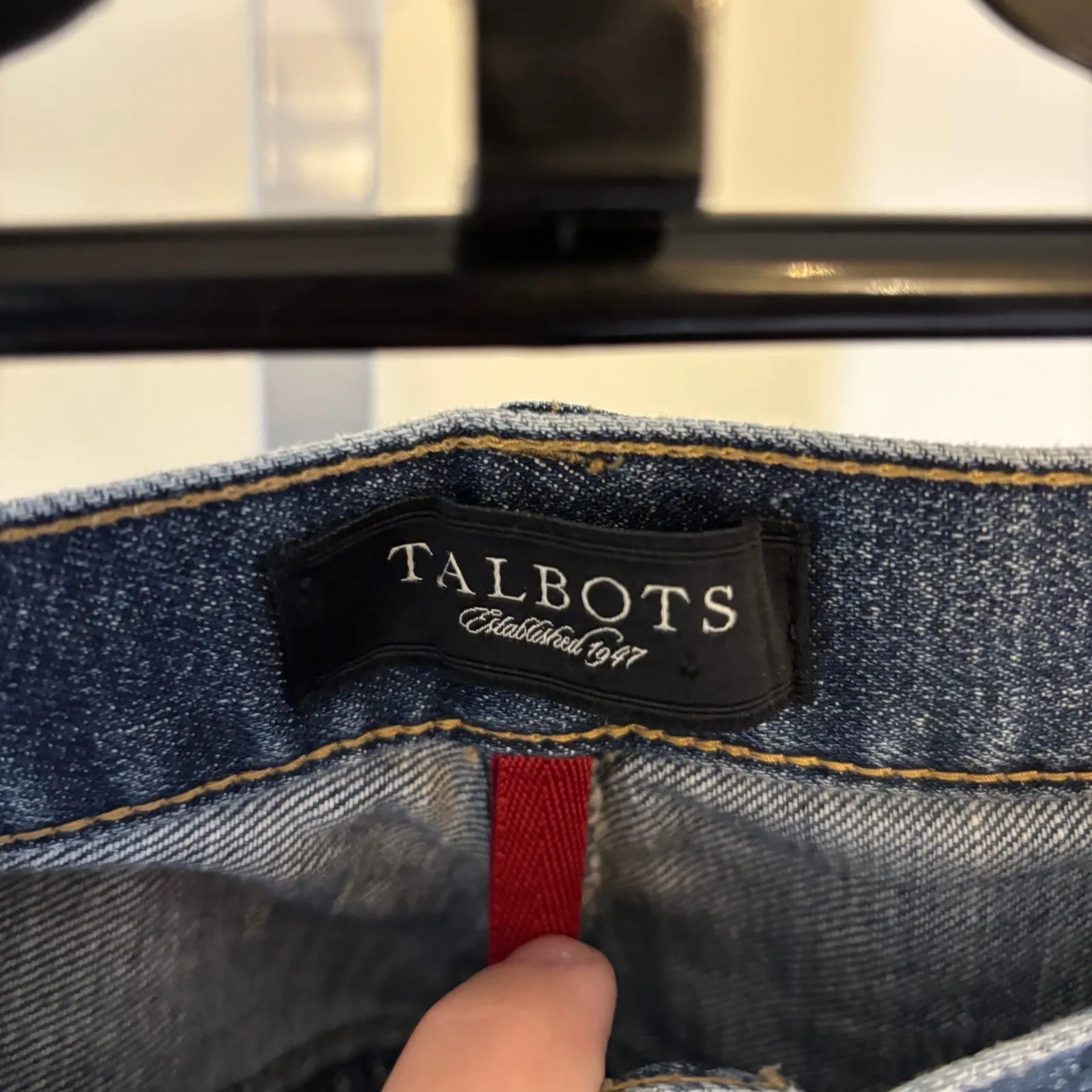 Talbots EUC Women's Dark Wash Bootcut Jeans Size 10 - Image 2