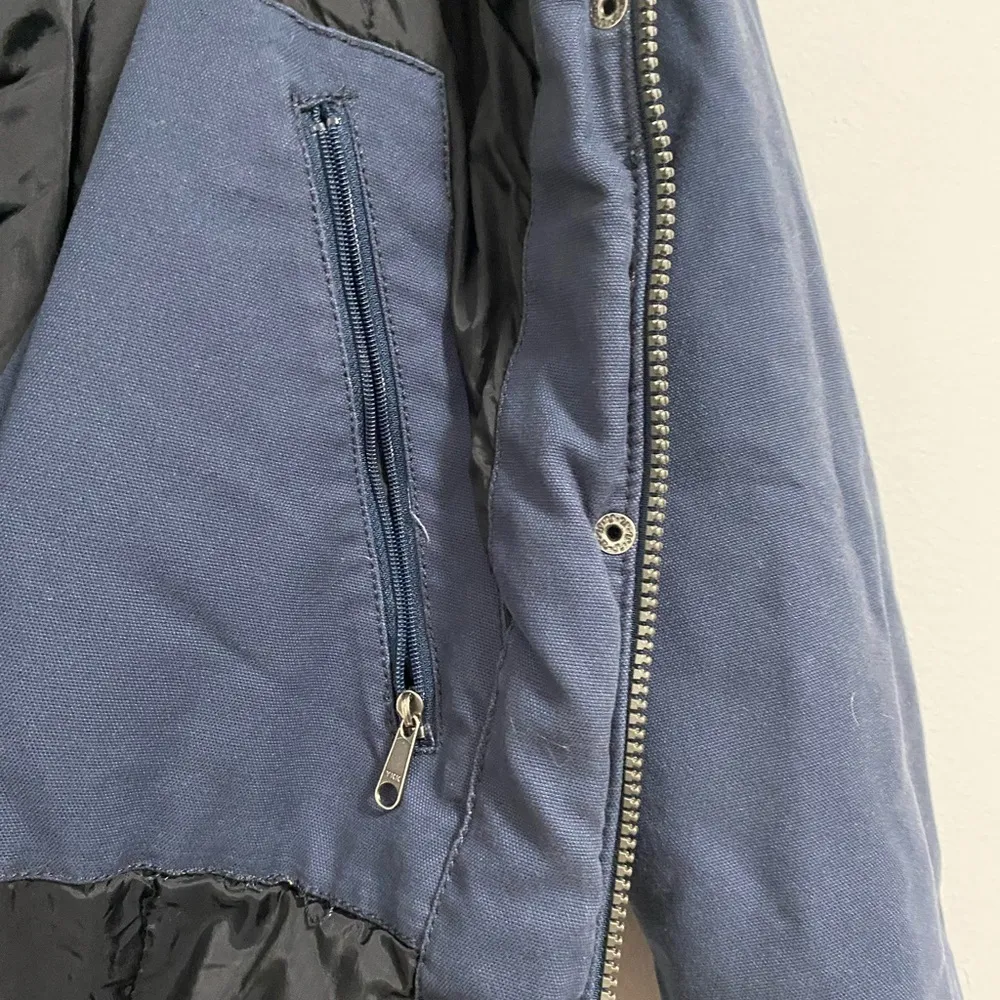 Carhartt Dark Blue Hooded Coat - Image 10