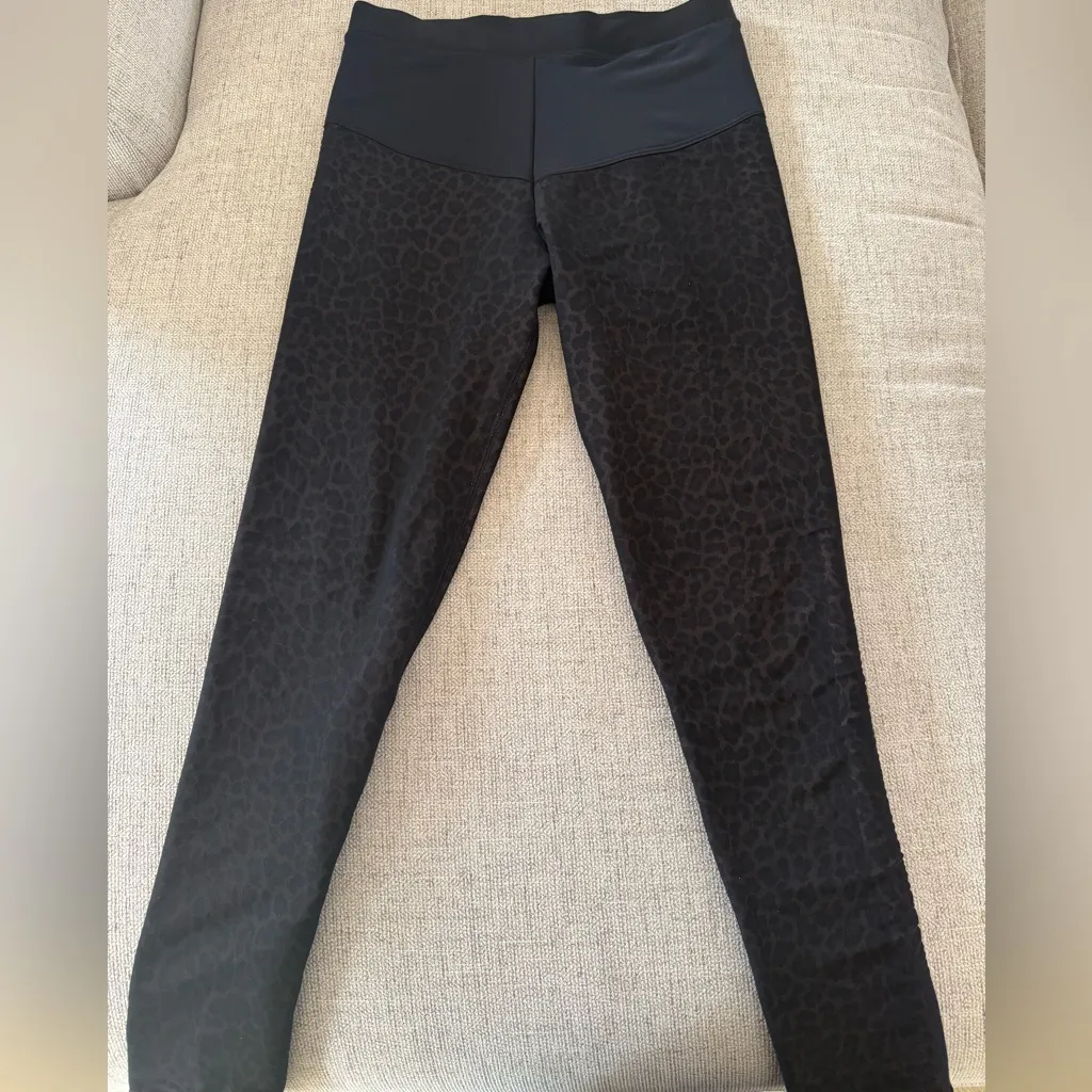 Women's Winter Black Leopard Print Thick Yoga or gym leggings S Size 4 - Image 2