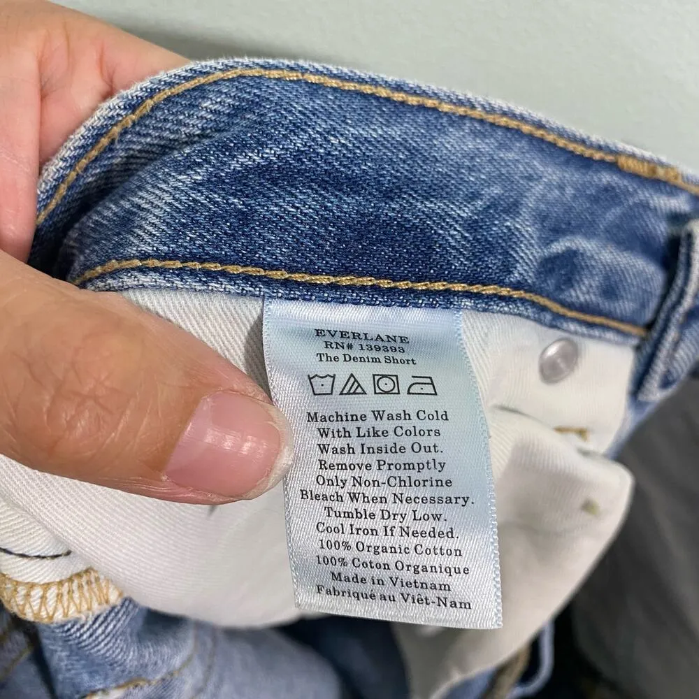 Everlane Women's Blue Organic Cotton Cuff Hem Denim Shorts Size 25 - Image 9