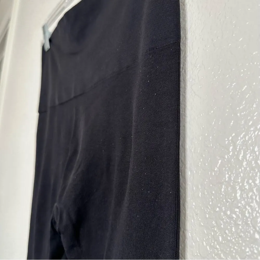 Spanx Black Pullon Stretchy Pants Ankle Zipper Medium - Image 3