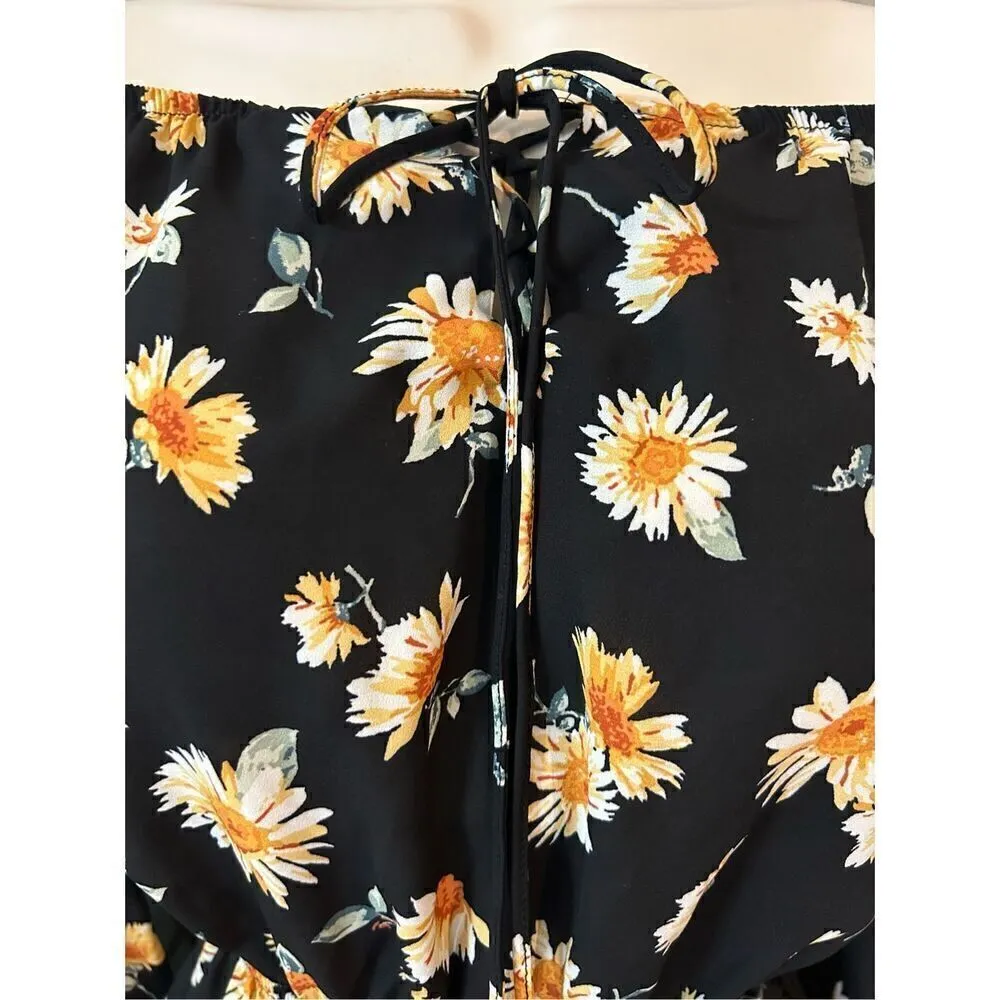 Rue21 Off Shoulder Black Floral 🌼 Print Romper Shorts Bell Sleeves SIZE XS - Image 4