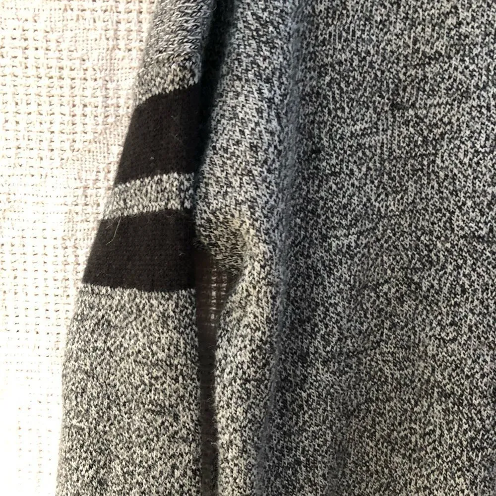 Brandy Melville ‎ Sweater - Image 5