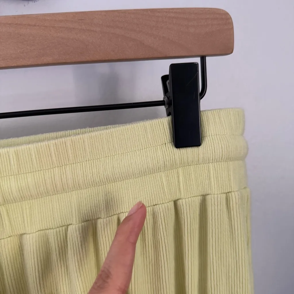 Hatch 2 Medium The Softest Rib Shorts Citron Drawstring Loungewear Green - Image 7