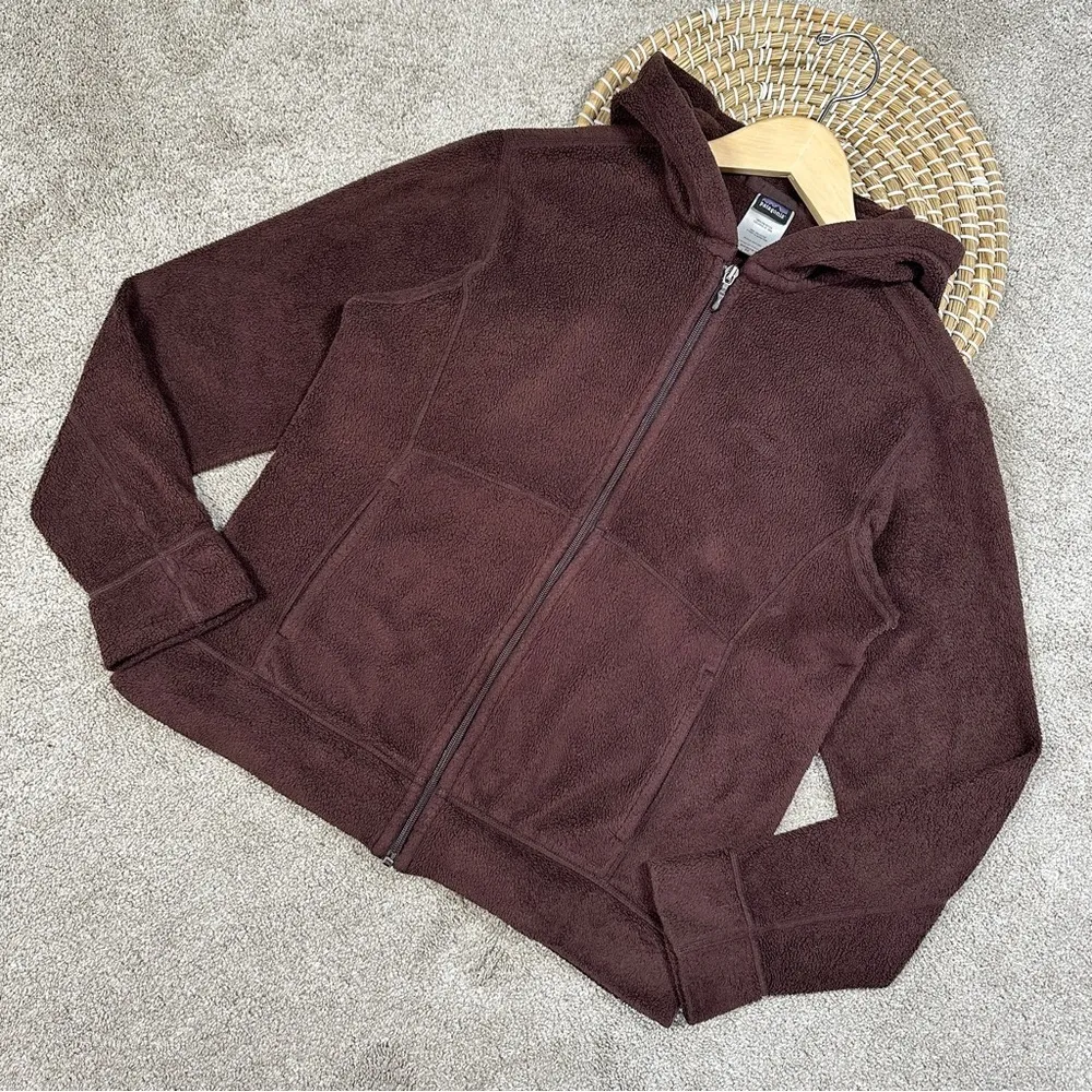Patagonia Women’s Plush Synchilla Hoody Full Zip Longsleeve in Brown Size M - Image 2