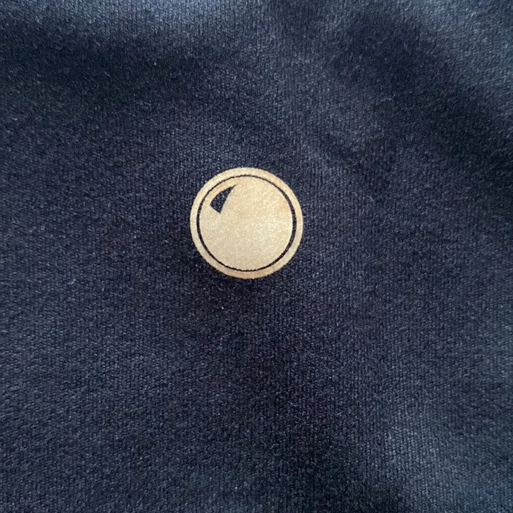 EUC Yogalicious Black High-Rise Biker Shorts, 7 inch inseam, Size Small - Image 3