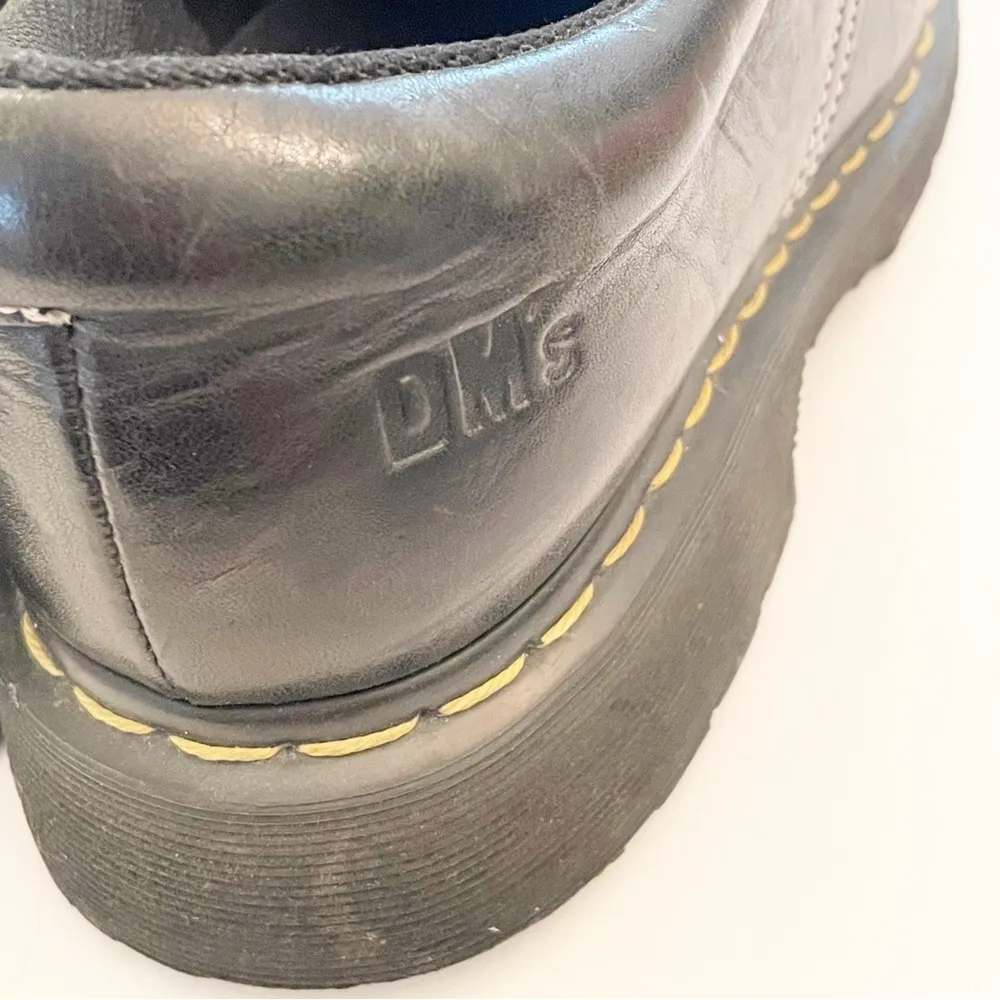 Dr. Martens Womens Size 10 US 4-Eyelet Oxford Black Leather Model 8C48 - Image 6