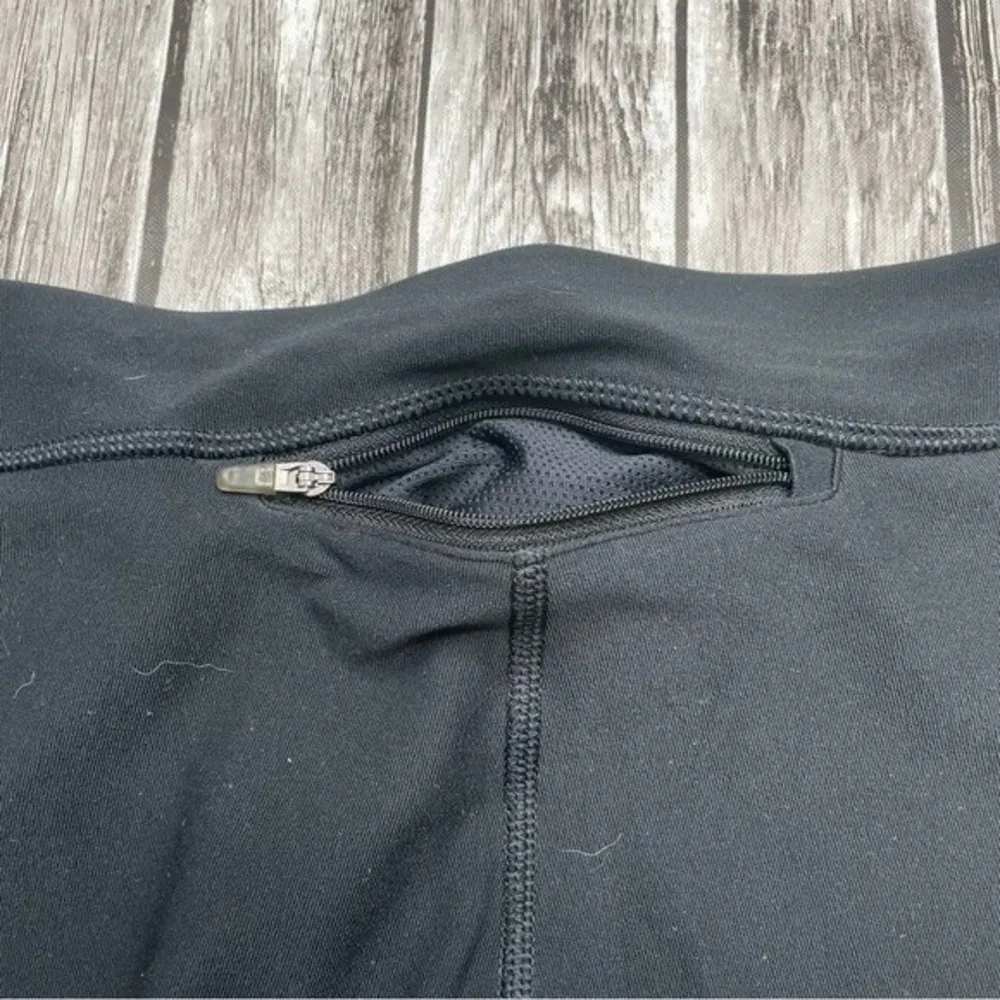 Nike Women's Short Leggings Bermuda Length Dri-Fit M Med Medium Black White - Image 4