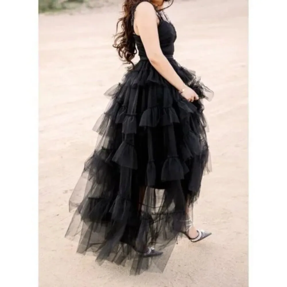 BETSY & ADAM Tiered Ruffle Tulle Gown in Black Size US 4 - Image 10