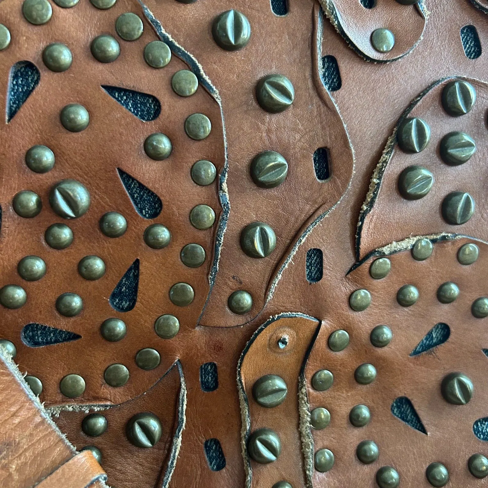 Patricia Nash Rosa Brown Leather Studded Saddle Messenger Crossbody Bag - Image 7